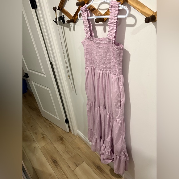 A&F Smocked Bodice Easy Maxi Dress - Picture 10 of 11